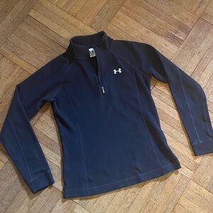 Under armour zip up fleece top size small